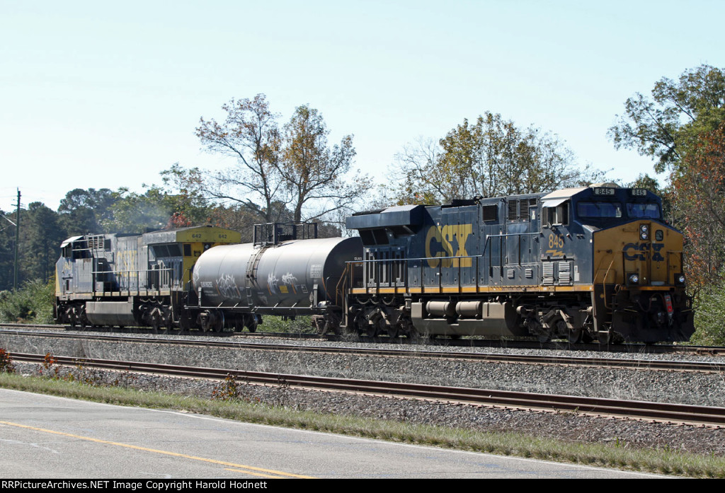 CSX 845 & 642 with a short train